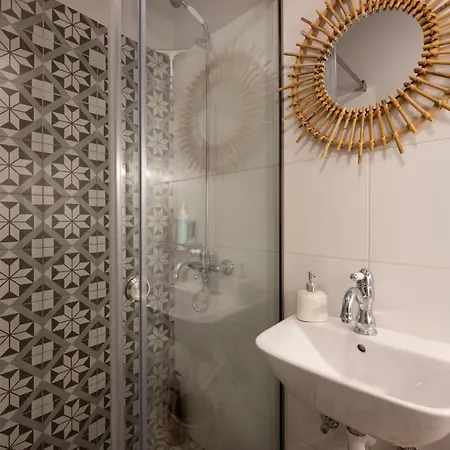 Angel Luxury 度假居 Petrití